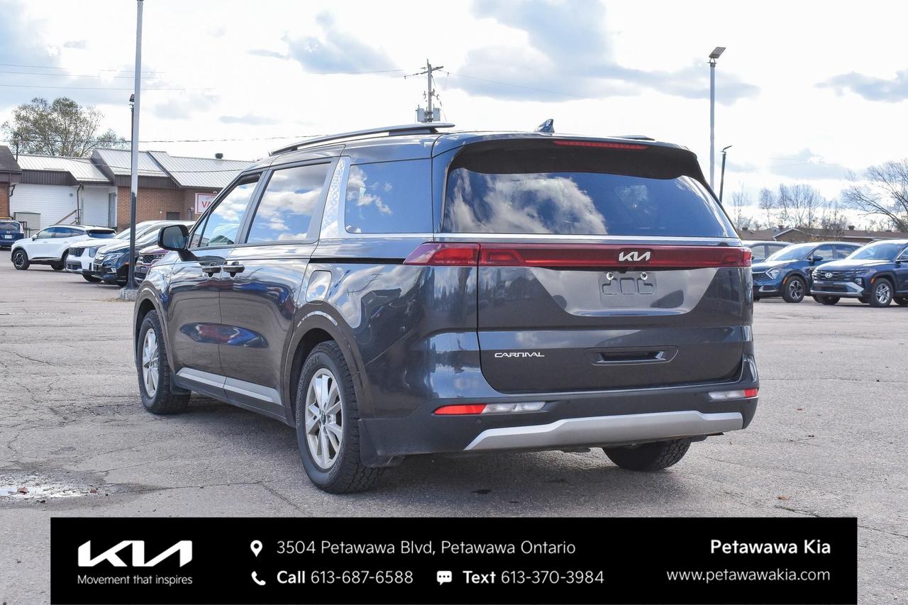 2024 Kia Carnival LX+ Passenger Van Photo