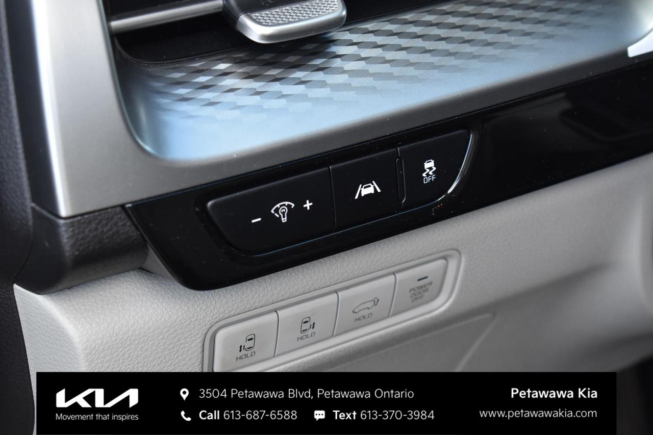 2024 Kia Carnival LX+ Passenger Van Photo