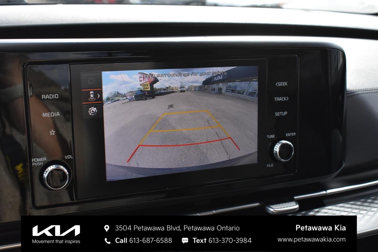 2024 Kia Carnival LX+ Passenger Van Photo