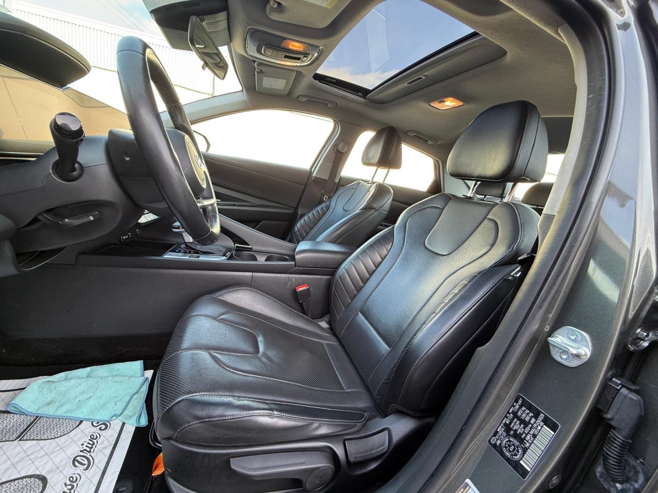 2023 Hyundai Elantra LUXURY   HYBRID   NO ACCIDENT   SUNROOF   BOSE SOU Photo