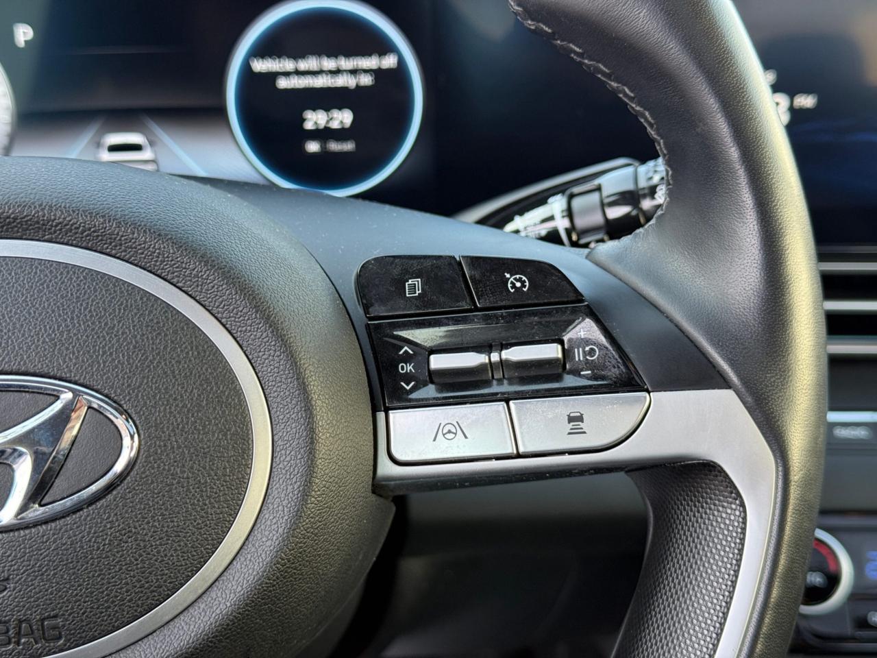 2023 Hyundai Elantra LUXURY   HYBRID   NO ACCIDENT   SUNROOF   BOSE SOU Photo