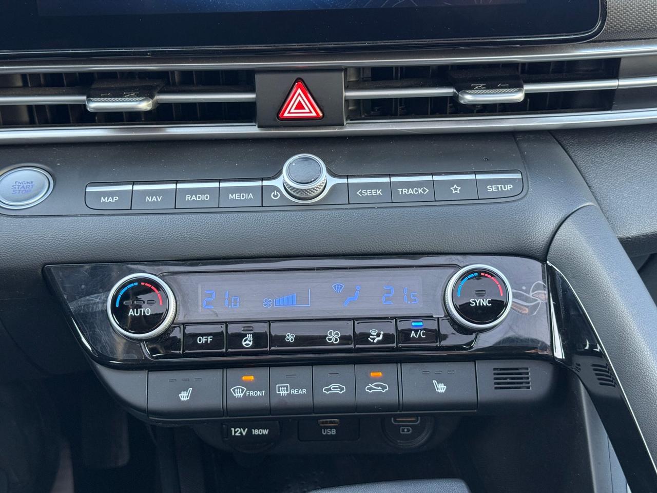 2023 Hyundai Elantra LUXURY   HYBRID   NO ACCIDENT   SUNROOF   BOSE SOU Photo