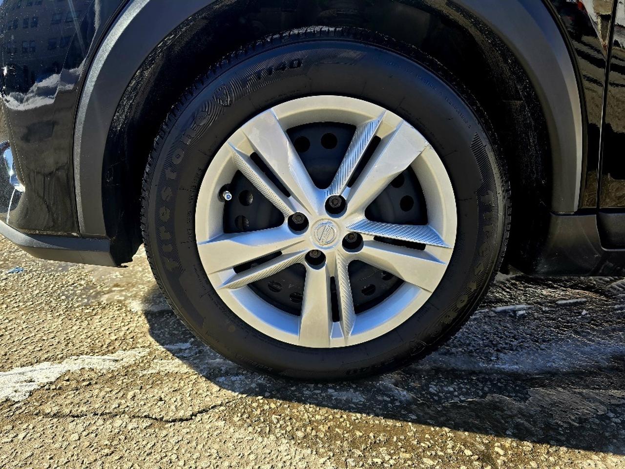 2024 Nissan Kicks S, BLIND SPOT, PUSH BUTTON, BACK UP CAM, STREAMING Photo