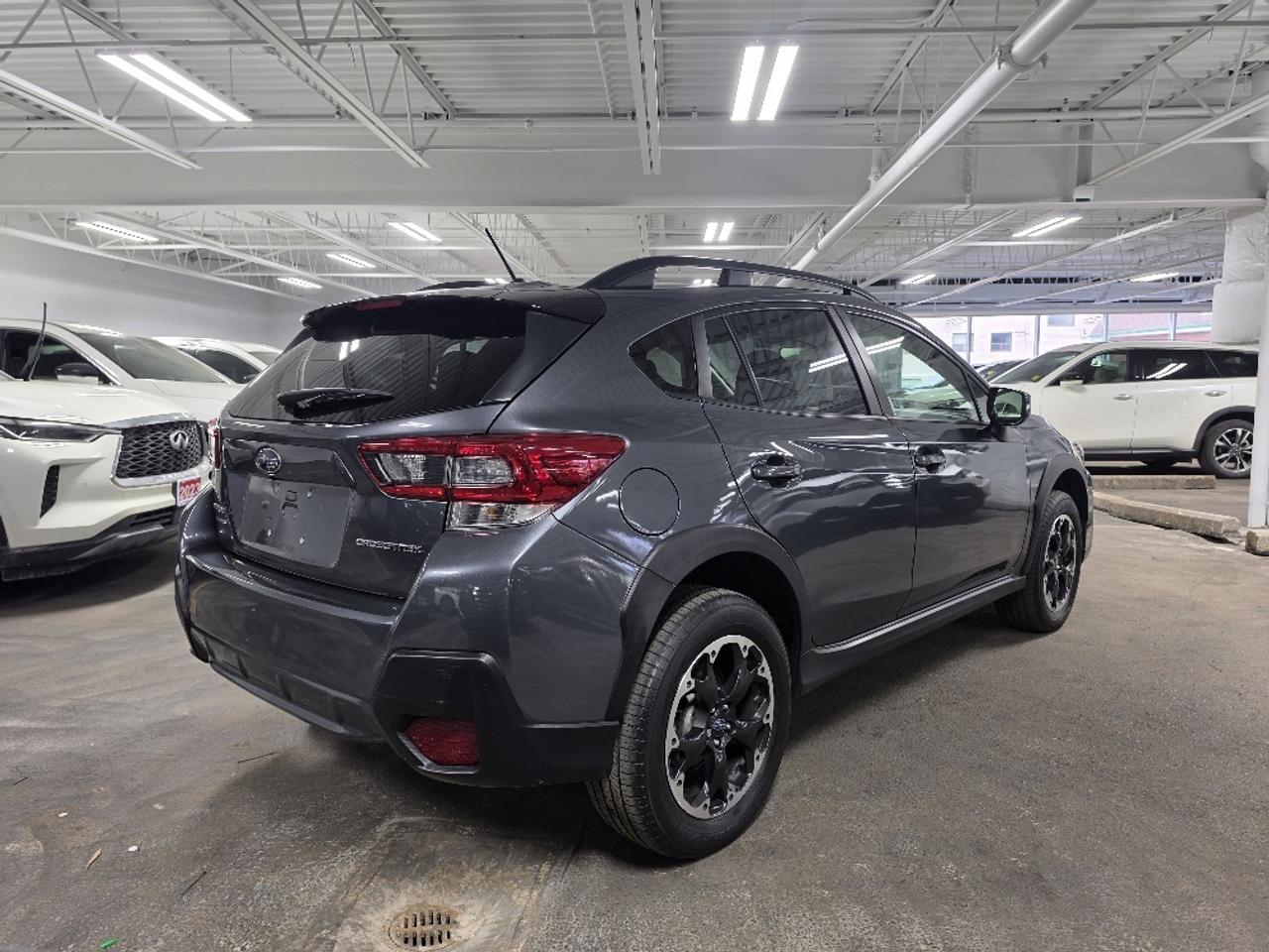 2021 Subaru Crosstrek CONVENIENCE, APPLE CARPLAY, EYE-SIGHT, BLUETOOTH Photo