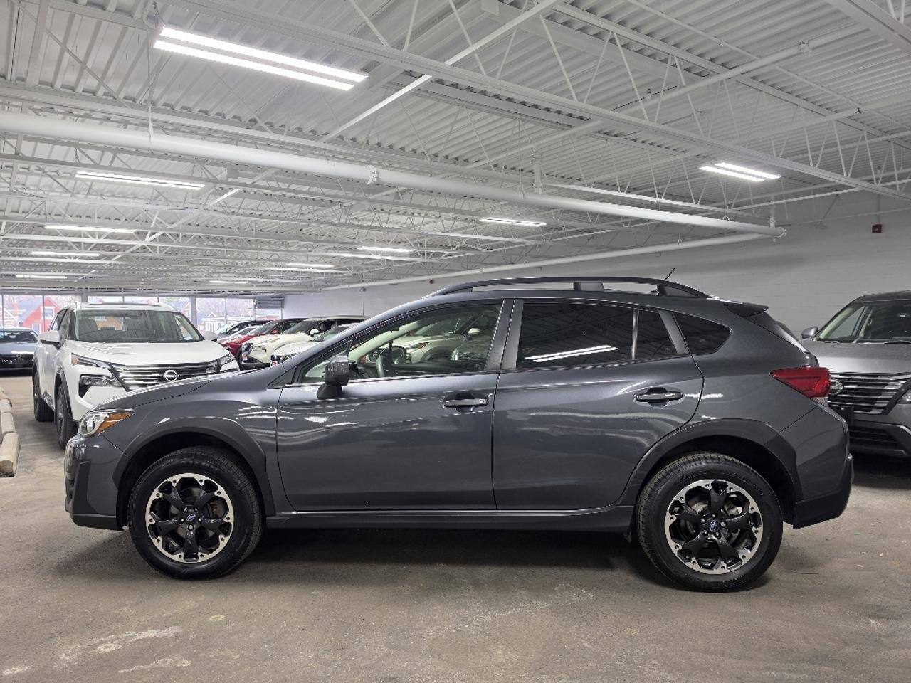 2021 Subaru Crosstrek CONVENIENCE, APPLE CARPLAY, EYE-SIGHT, BLUETOOTH Photo