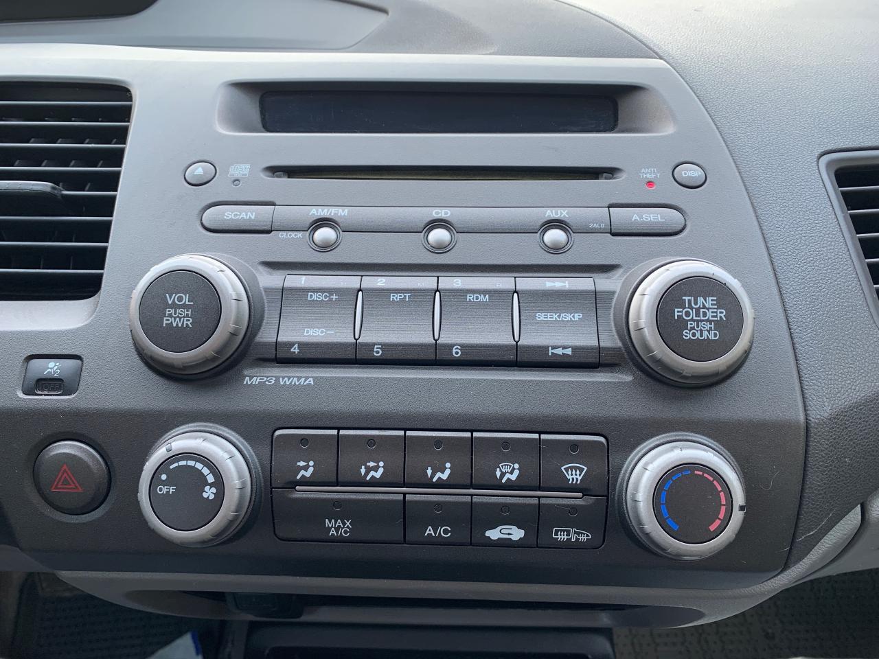 2011 Honda Civic 4dr Auto EX-L Photo