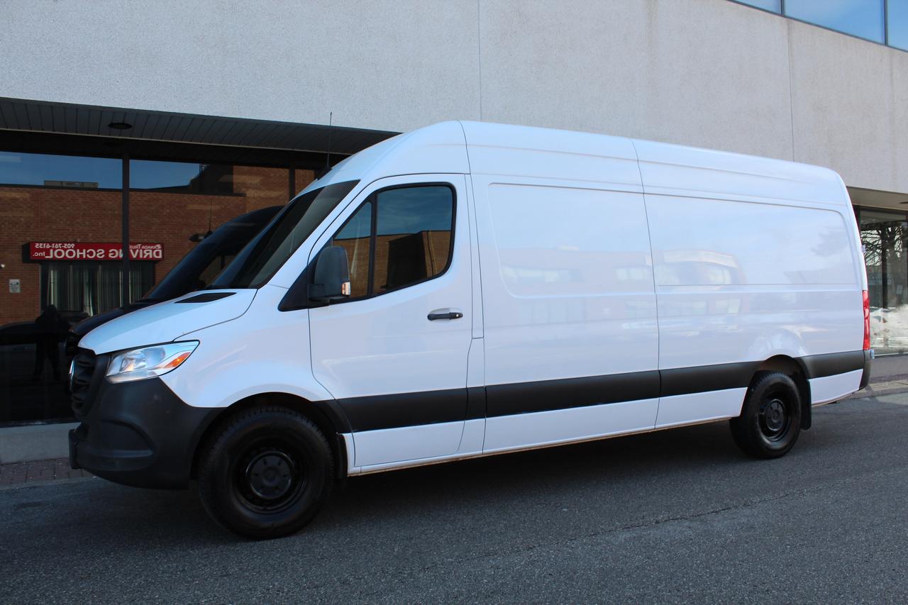 2021 Mercedes-Benz Sprinter Cargo Van 170" "FULL SIZE" - "3.0L DIESEL" - "TOW PKG" Photo2
