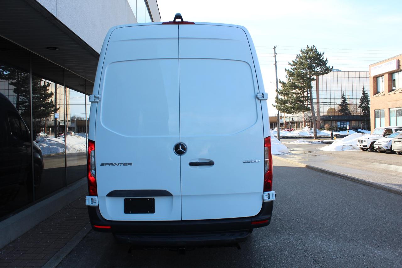2021 Mercedes-Benz Sprinter Cargo Van 170" "FULL SIZE" - "3.0L DIESEL" - "TOW PKG" Photo