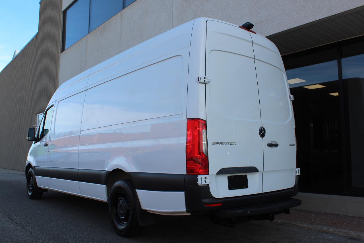 2021 Mercedes-Benz Sprinter Cargo Van 170" "FULL SIZE" - "3.0L DIESEL" - "TOW PKG" Photo