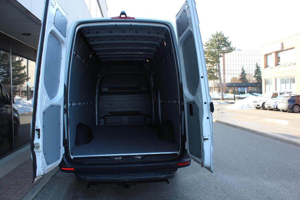 2021 Mercedes-Benz Sprinter Cargo Van 170" - "FULL SIZE" - "3.0L DIESEL" Photo