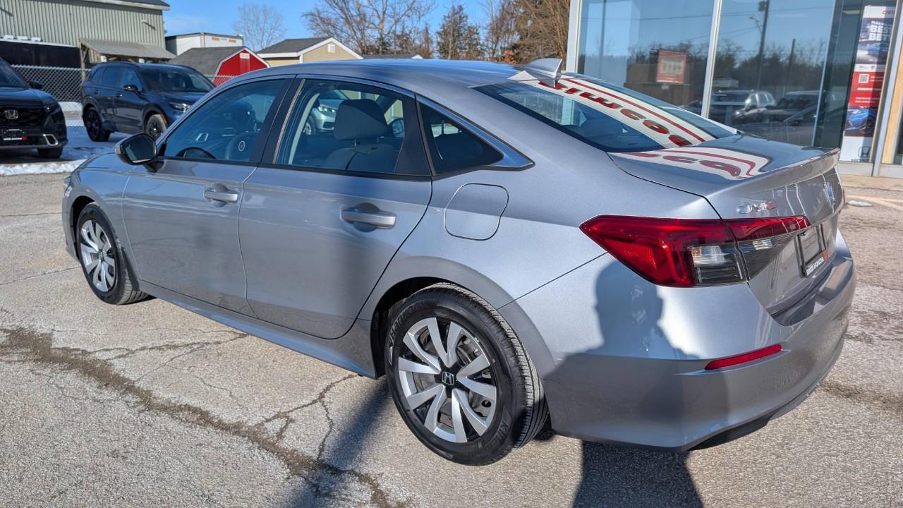 2022 Honda Civic LX 4dr Sedan Photo