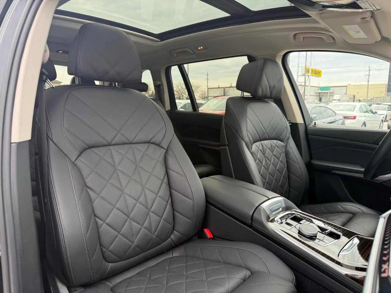 2023 BMW X7 xDrive40i Photo