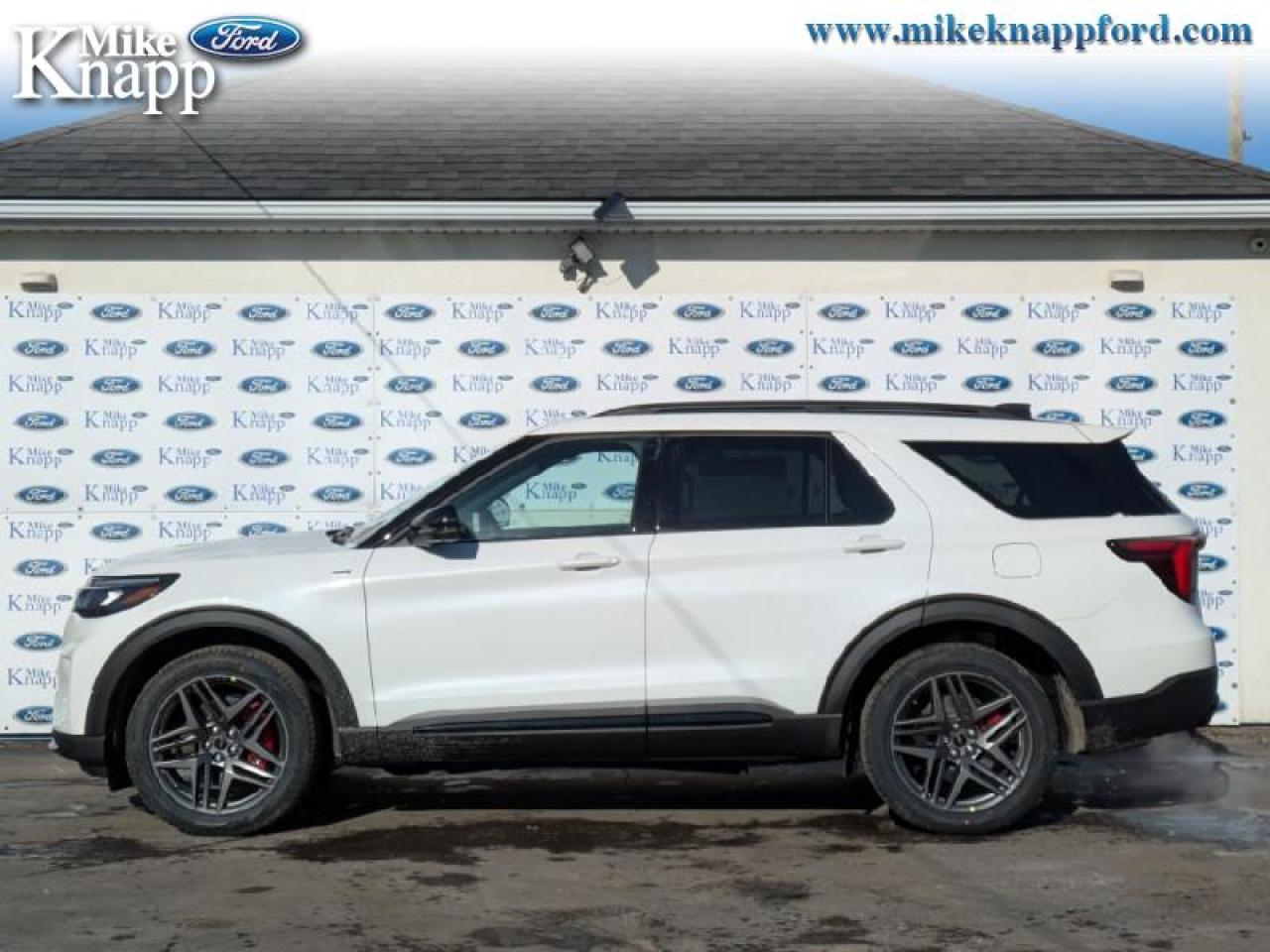 2026 Ford Explorer ST-Line Photo