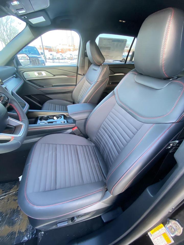 2026 Ford Explorer ST-Line 4dr 4x4 Photo