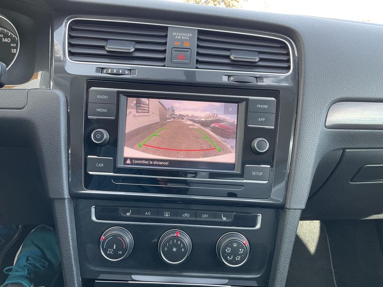 2018 Volkswagen Golf  Photo