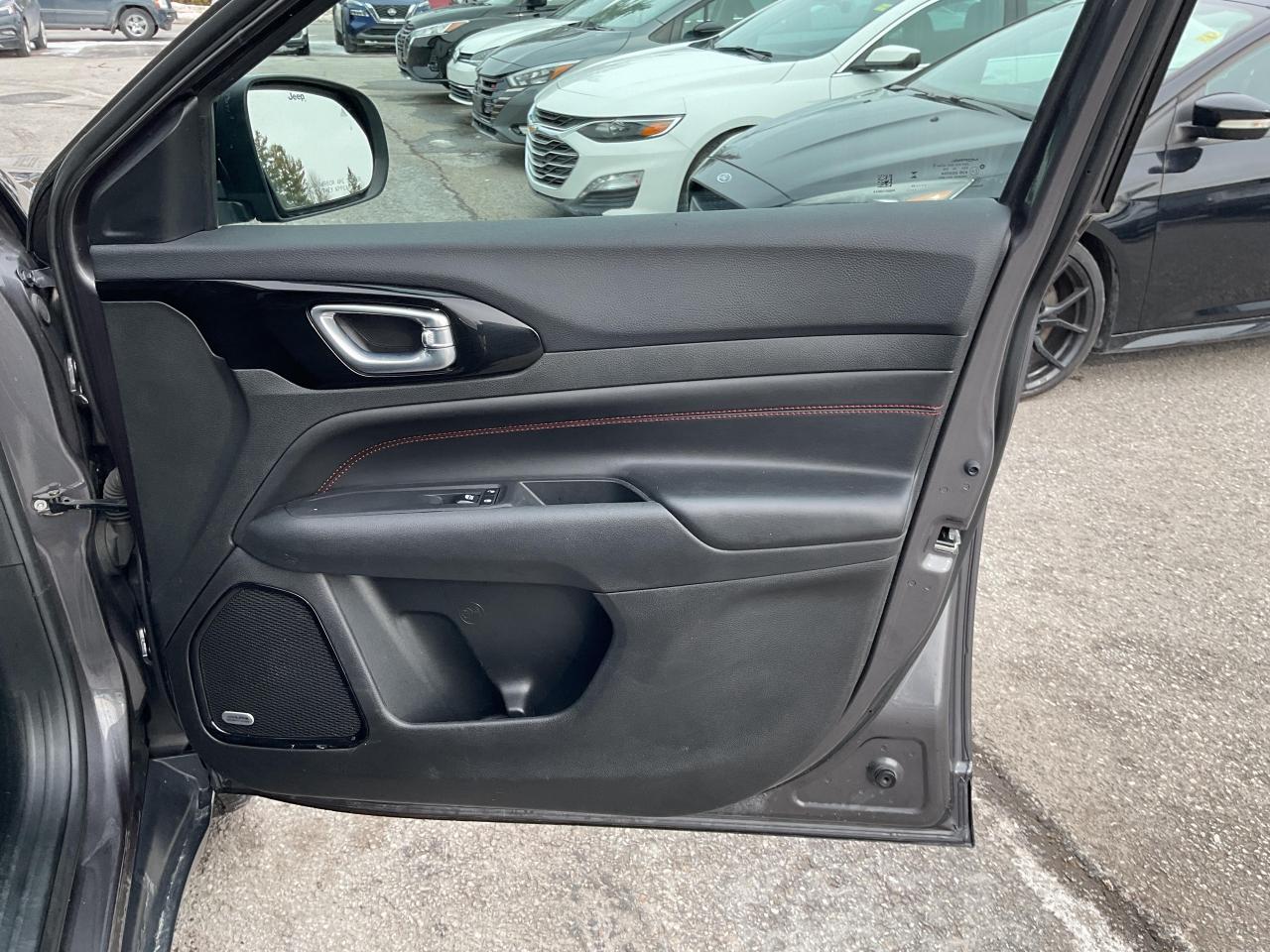 2024 Jeep Compass Trailhawk 4dr 4x4 Photo