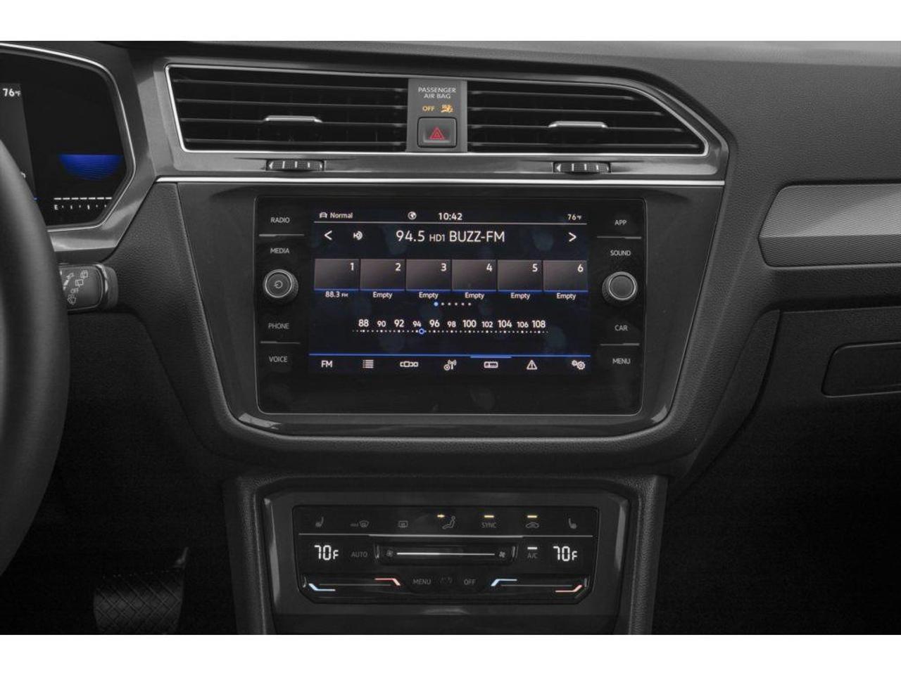 2024 Volkswagen Tiguan Comfortline 4dr All-wheel Drive 4MOTION Photo