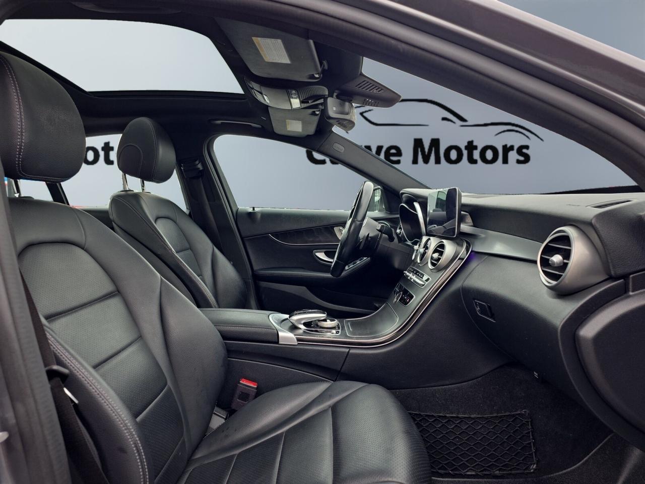 2019 Mercedes-Benz C-Class C300 4MATIC AMG PKG * NO ACCIDENTS / CARPLAY / 360 Photo