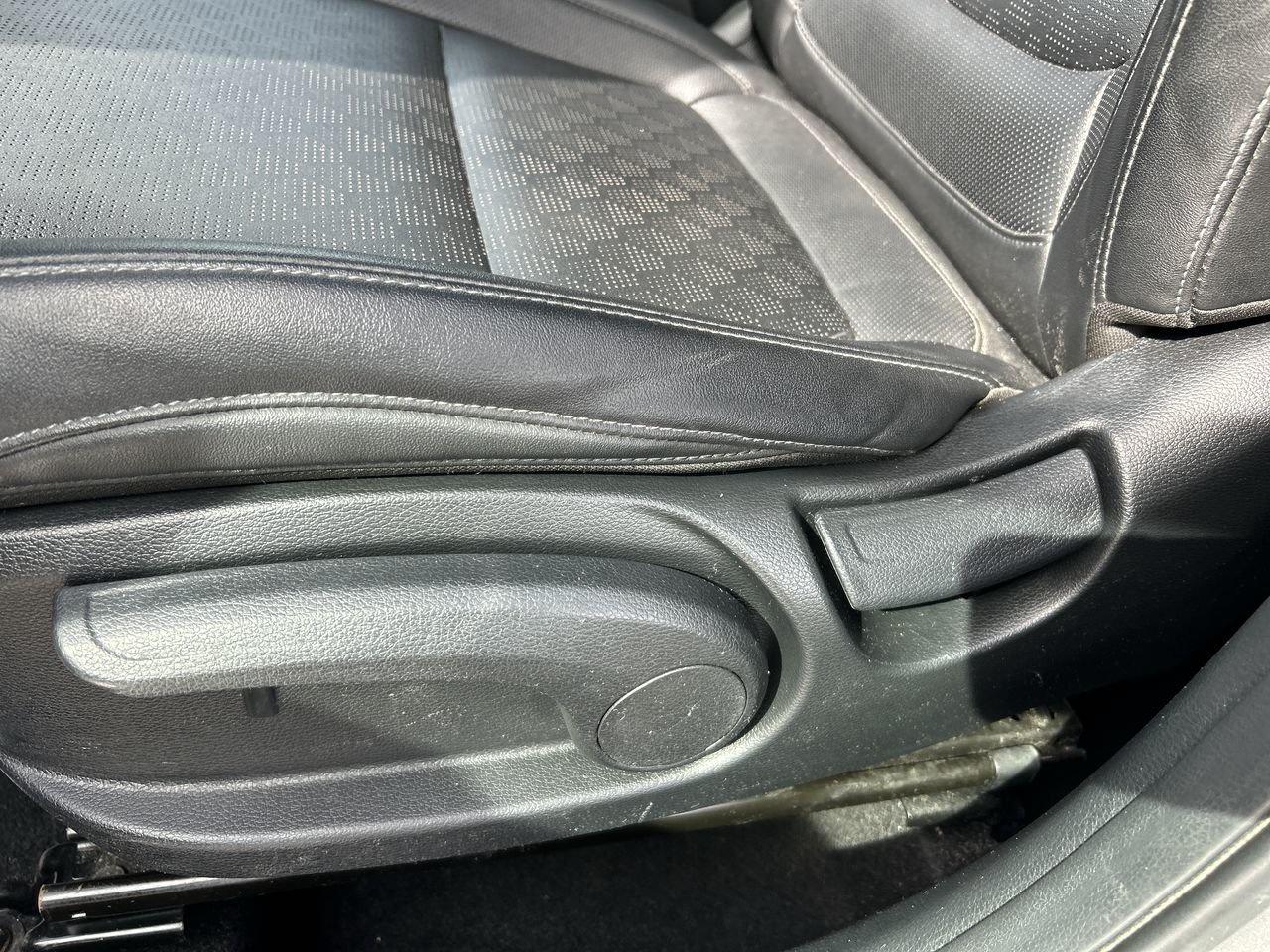 2022 Kia Seltos EX AWD   Reliable, Stylish & Feature-Packed! ONE O Photo