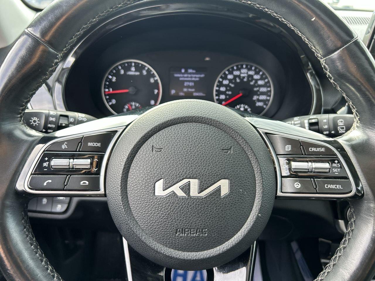 2022 Kia Seltos EX AWD Sunroof   Lthr Seats   Lane-Keep Photo
