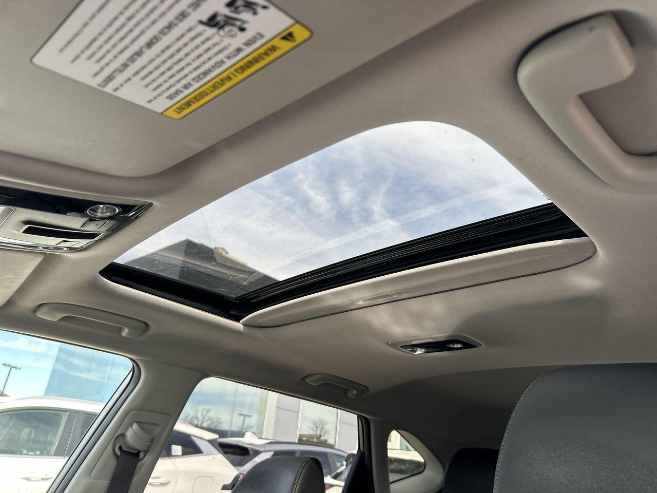 2022 Kia Seltos EX AWD Sunroof   Lthr Seats   Lane-Keep Photo