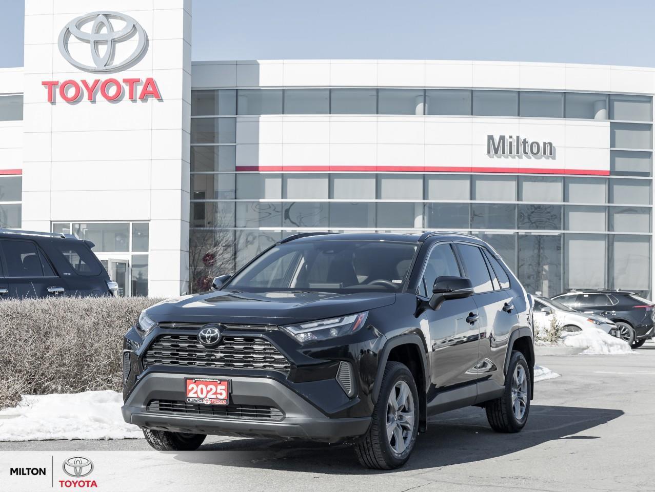 2025 Toyota RAV4 POWER SEAT SUNROOF HEATED STEERING ONE OWNER TCUV Photo