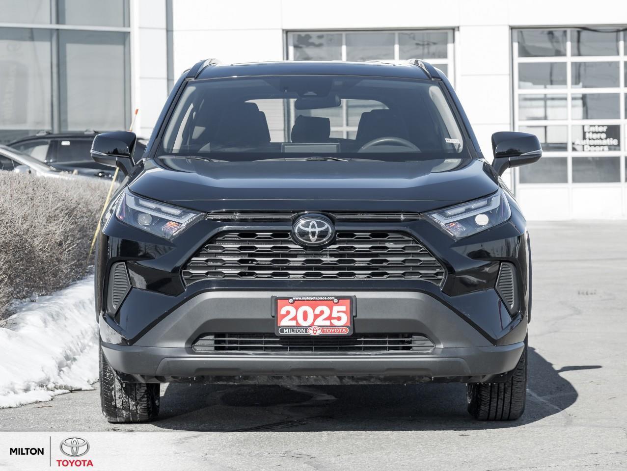 2025 Toyota RAV4 POWER SEAT SUNROOF HEATED STEERING ONE OWNER TCUV Photo