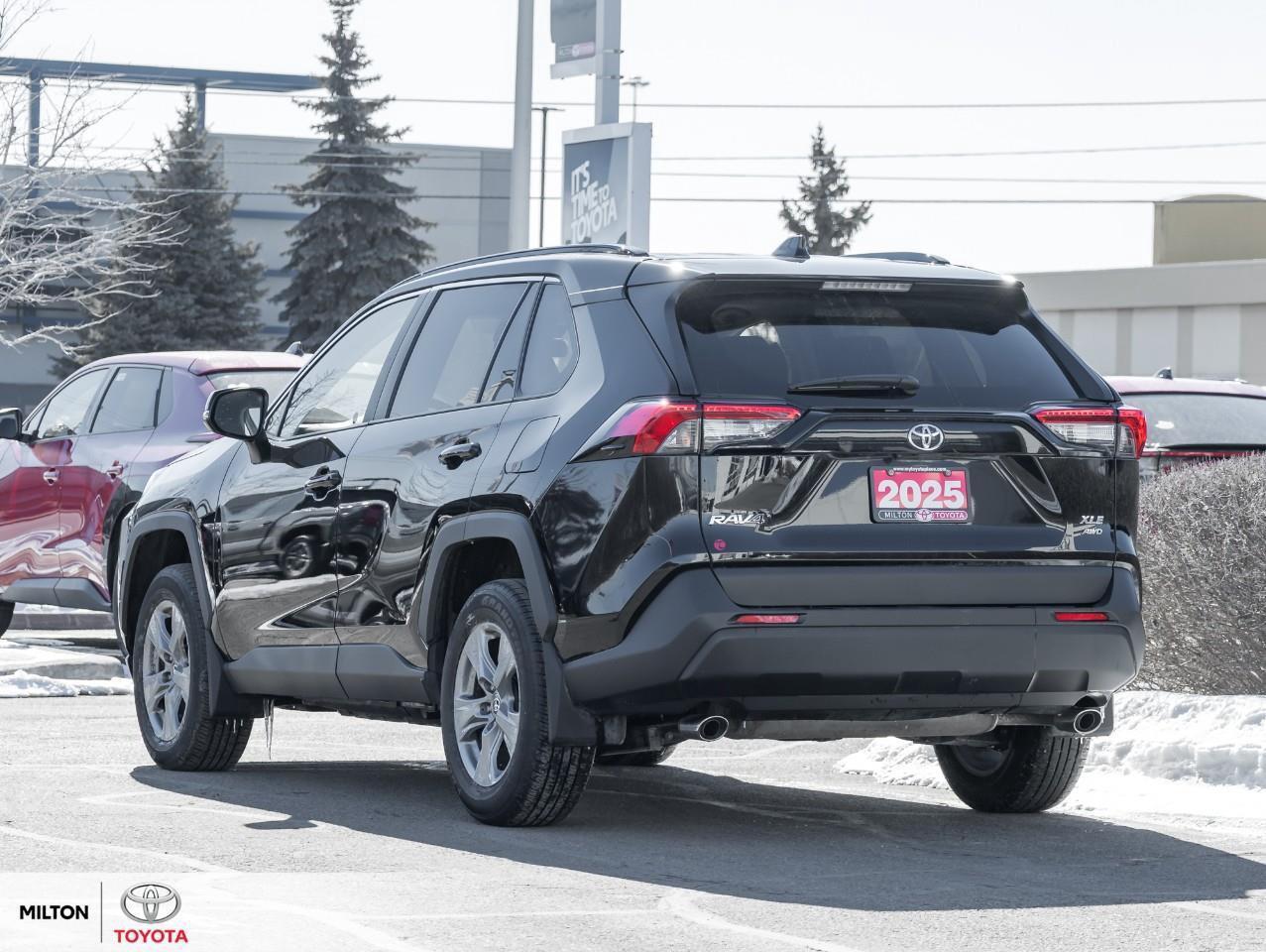 2025 Toyota RAV4 POWER SEAT SUNROOF HEATED STEERING ONE OWNER TCUV Photo