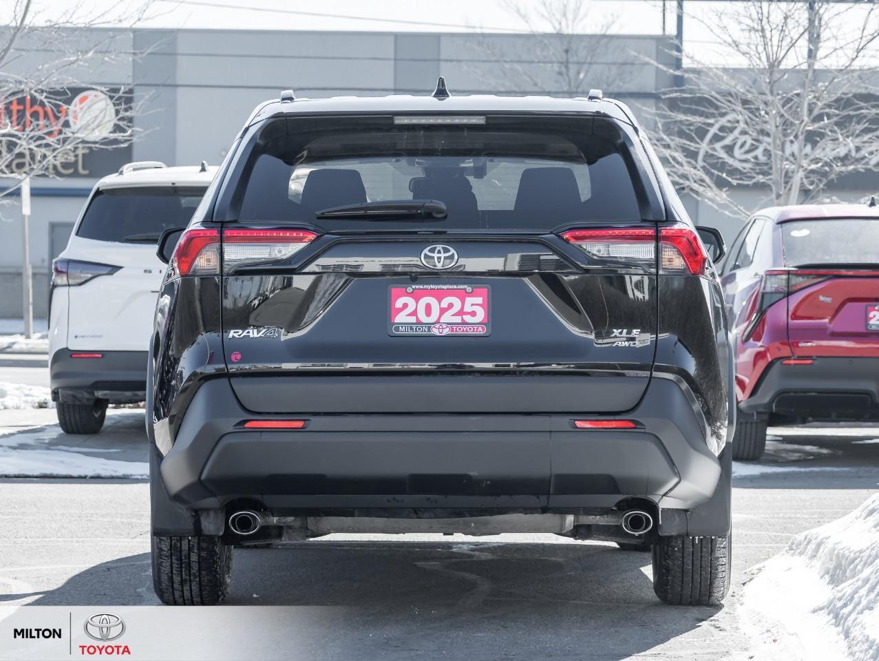 2025 Toyota RAV4 POWER SEAT SUNROOF HEATED STEERING ONE OWNER TCUV Photo