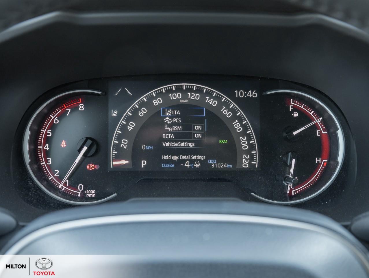 2024 Toyota RAV4 PREMIUM LEATHER SEATING SUNROOF CARPLAY ONE OWNER Photo