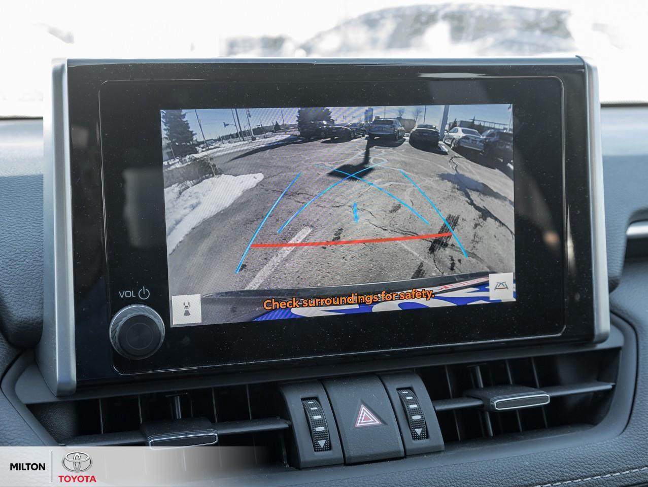 2024 Toyota RAV4 PREMIUM LEATHER SEATING SUNROOF CARPLAY ONE OWNER Photo