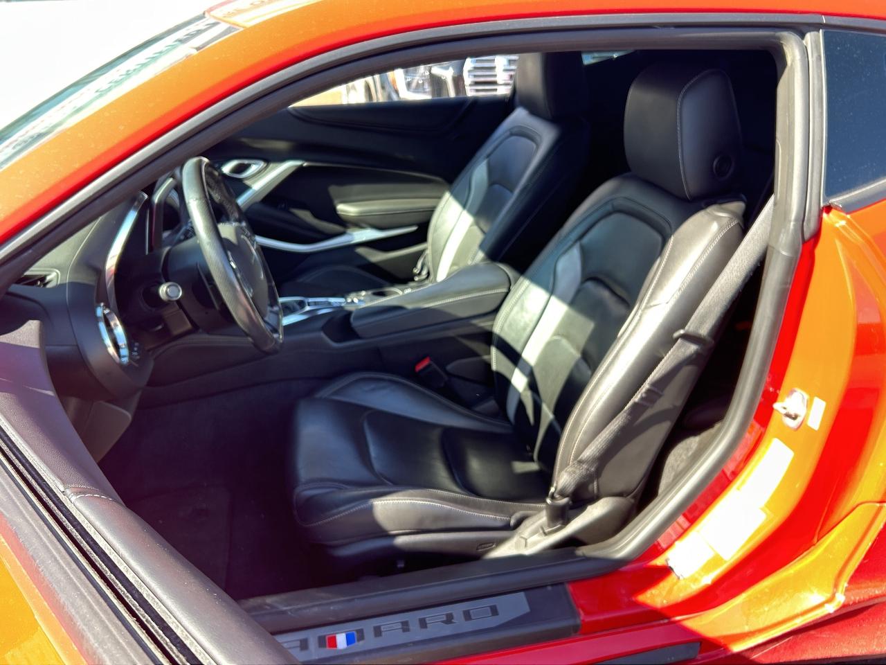 2018 Chevrolet Camaro 2LT Photo