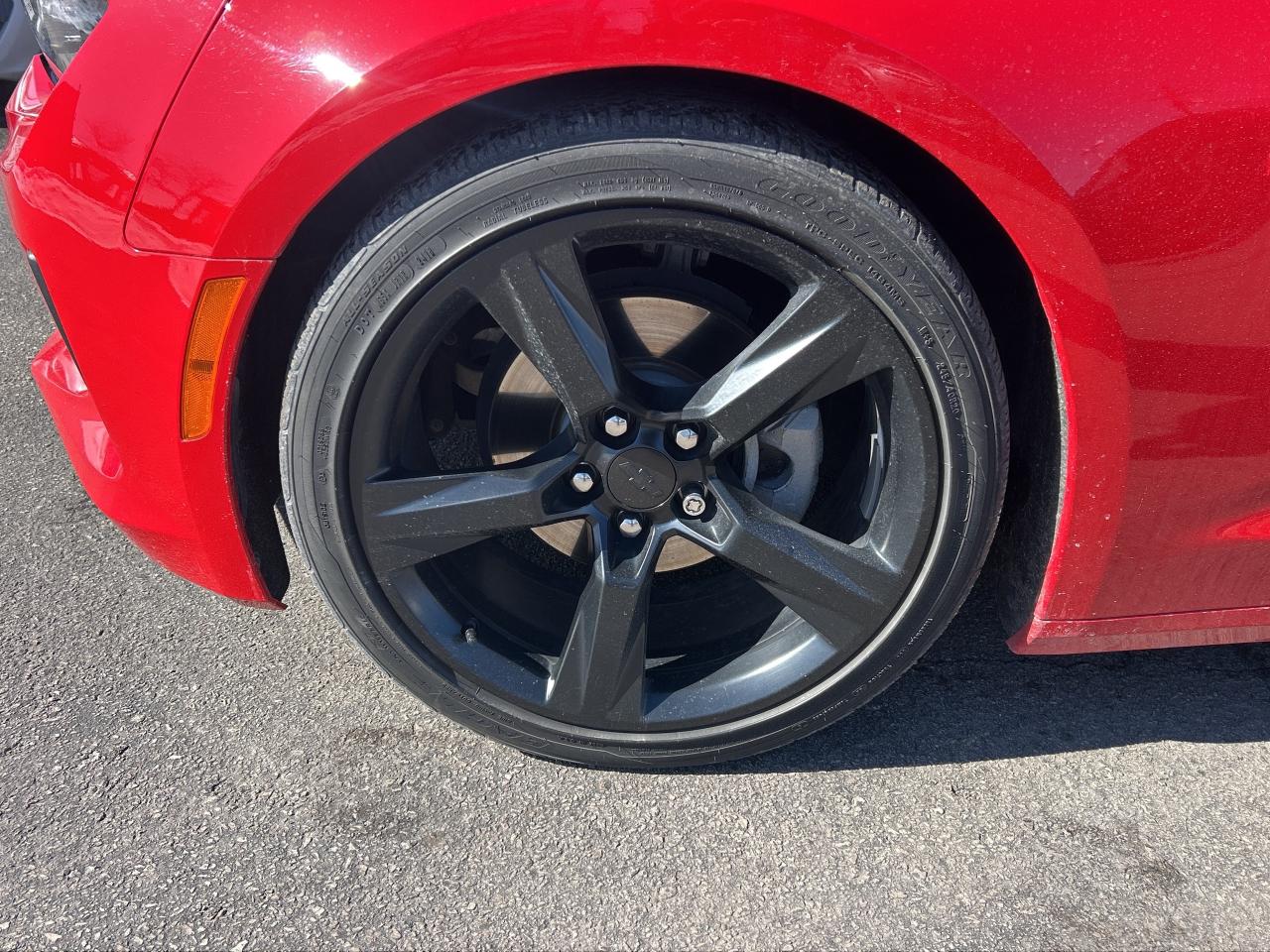 2018 Chevrolet Camaro 2LT Photo