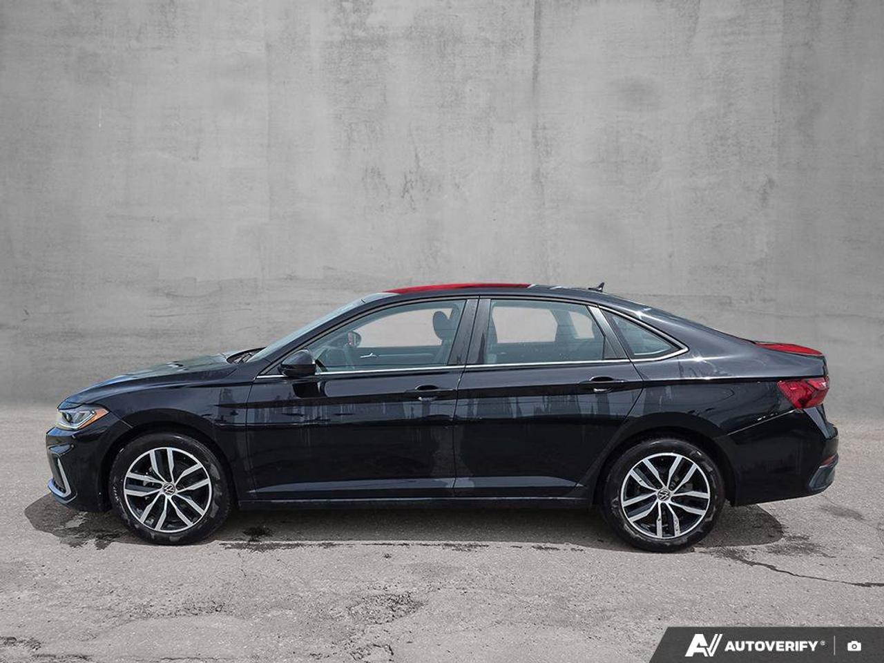 2025 Volkswagen Jetta Comfortline | Apple Car Play | Android Auto | Heated Seats | Photo