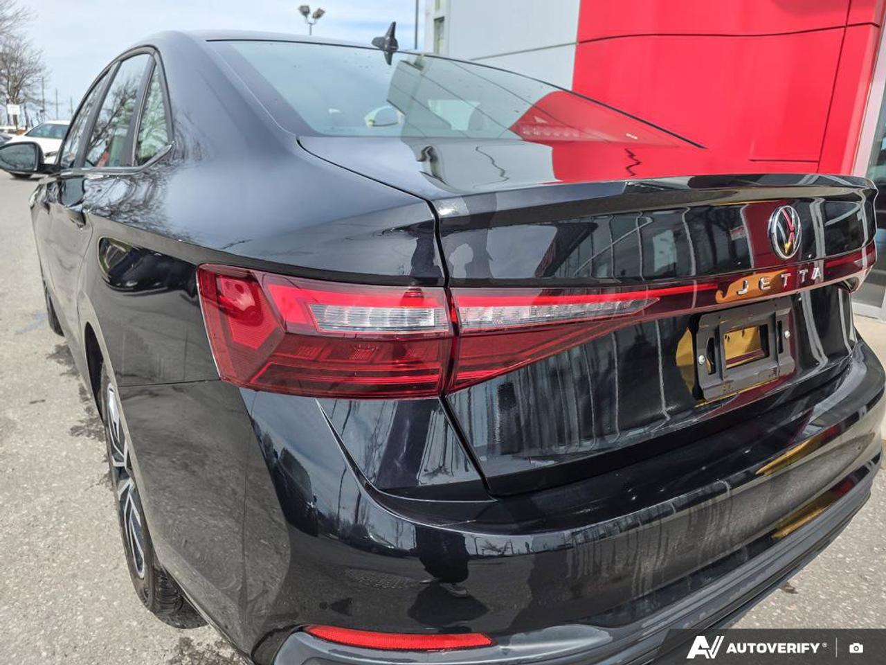 2025 Volkswagen Jetta Comfortline | Apple Car Play | Android Auto | Heated Seats | Photo