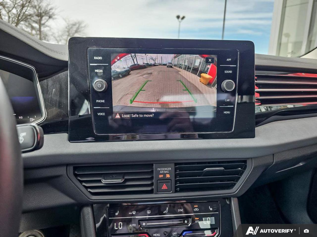 2025 Volkswagen Jetta Comfortline | Apple Car Play | Android Auto | Heated Seats | Photo