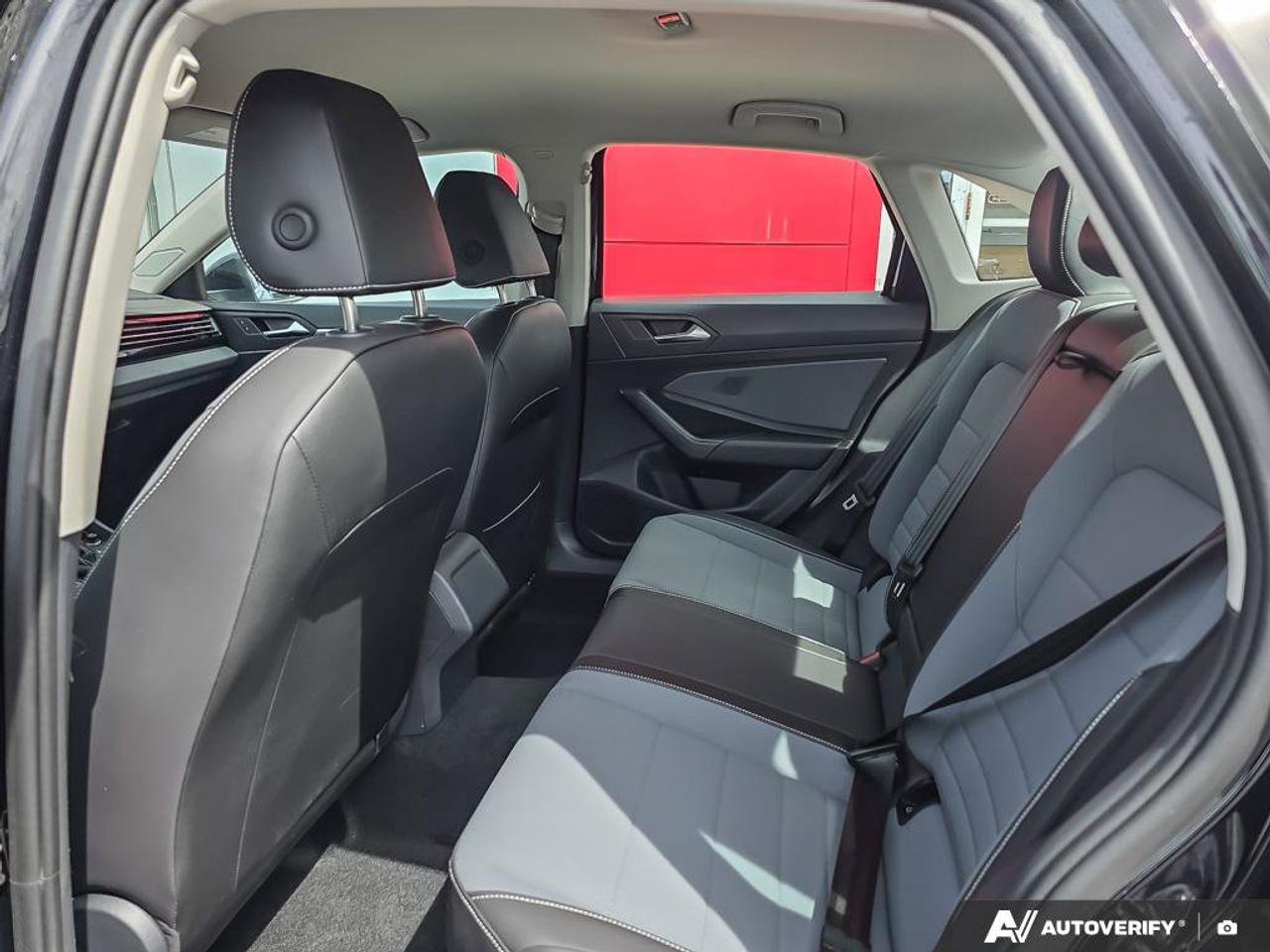 2025 Volkswagen Jetta Comfortline | Apple Car Play | Android Auto | Heated Seats | Photo