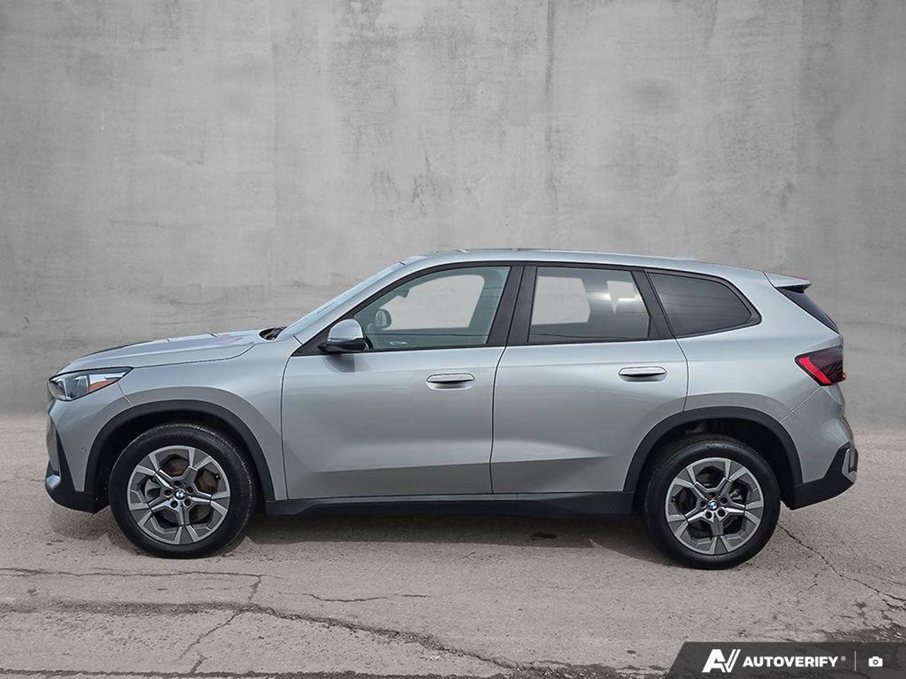 2025 BMW X1 xDrive28i | Wireless Apple Car Play | Android Auto | Moonroof | Photo