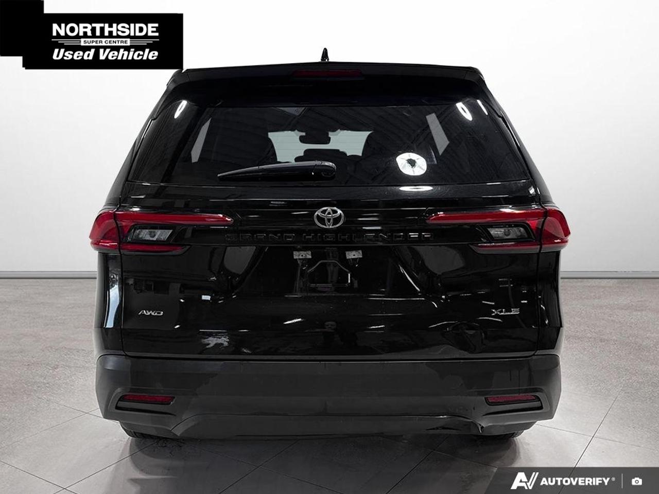 2024 Toyota Grand Highlander XLE 4dr All-Wheel Drive Photo