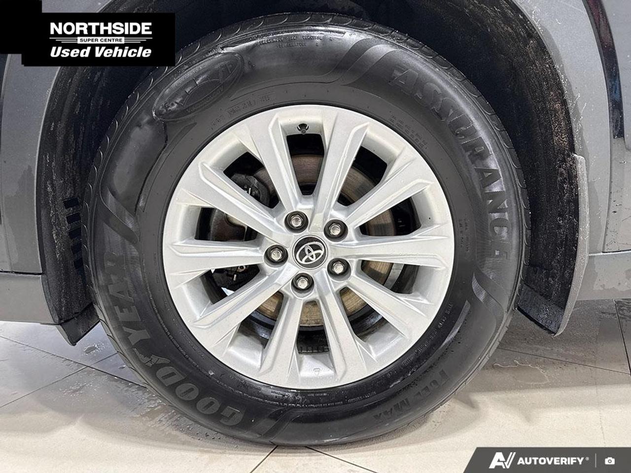 2024 Toyota Grand Highlander XLE 4dr All-Wheel Drive Photo