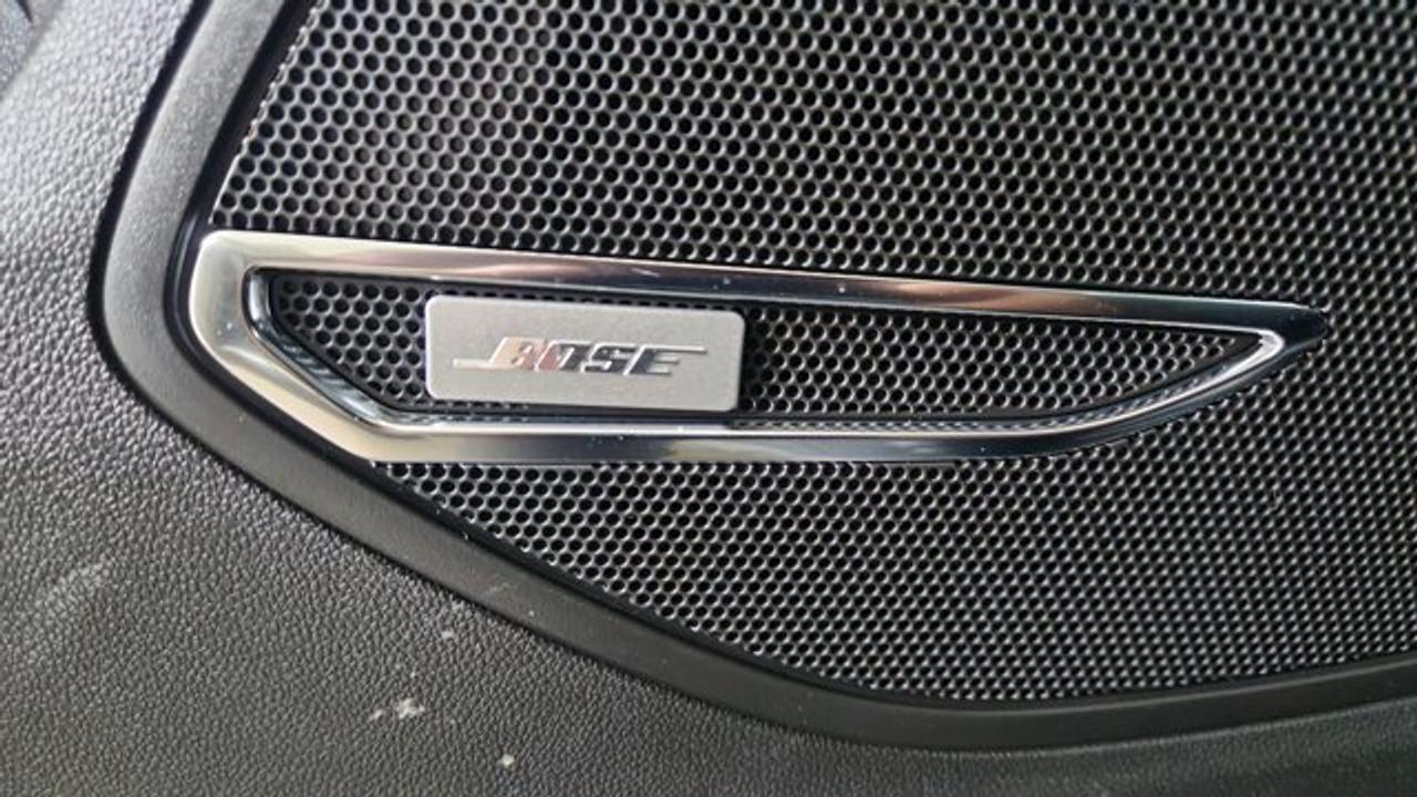 13681100