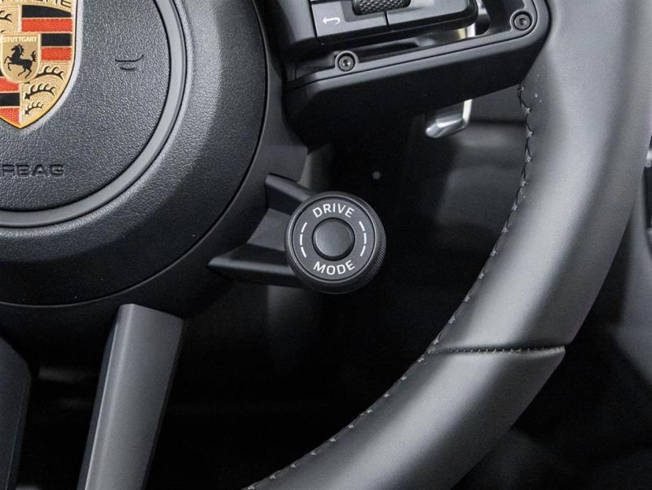 2026 Porsche Macan  Photo