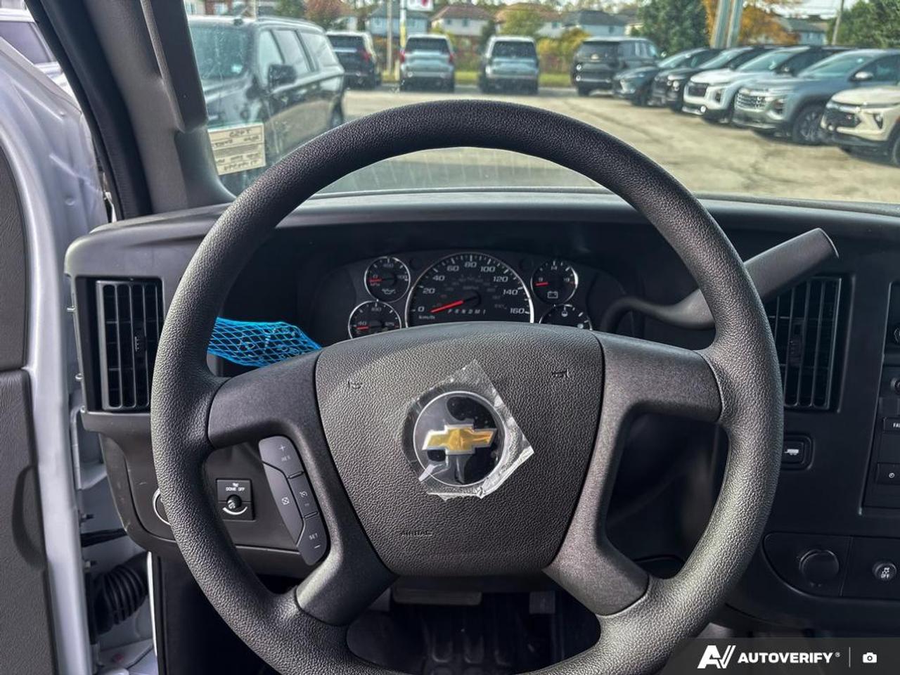 2026 Chevrolet Express 2500 Work Van Rear-Wheel Drive Extended Cargo Van Photo