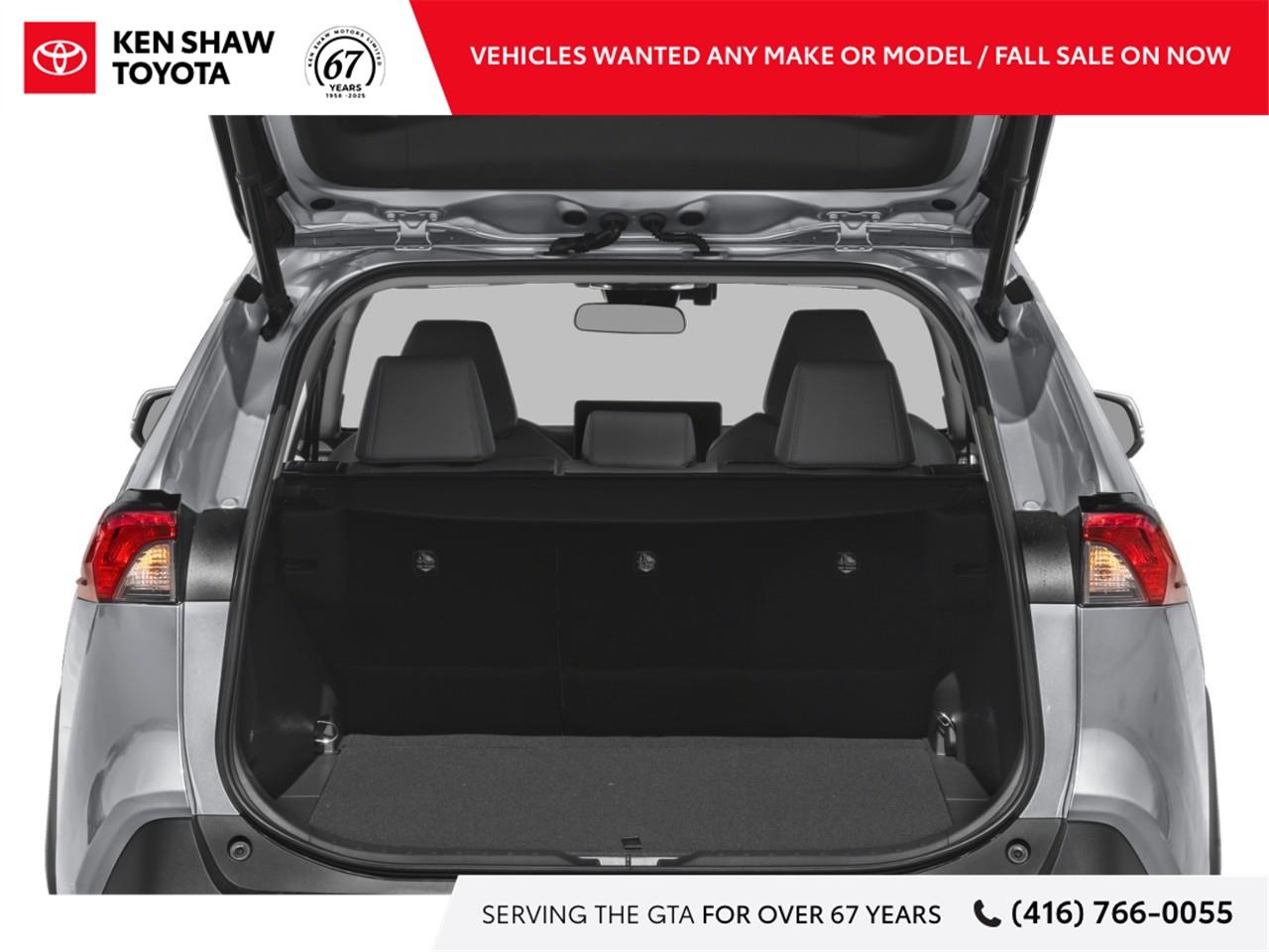 2023 Toyota RAV4 XLE 4dr All-wheel Drive Photo