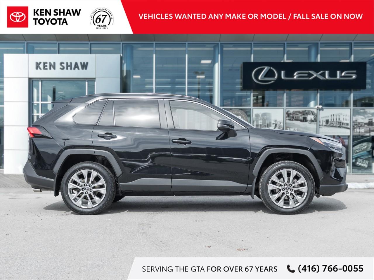 2023 Toyota RAV4 XLE 4dr All-wheel Drive Photo