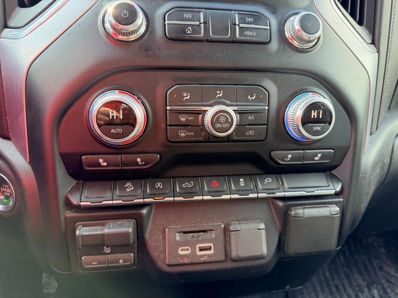 2019 GMC Sierra 1500 SLESLE, 5.3L V8, 4X4, ALLOYS, CLOTH, 1-OWNER, CERT Photo