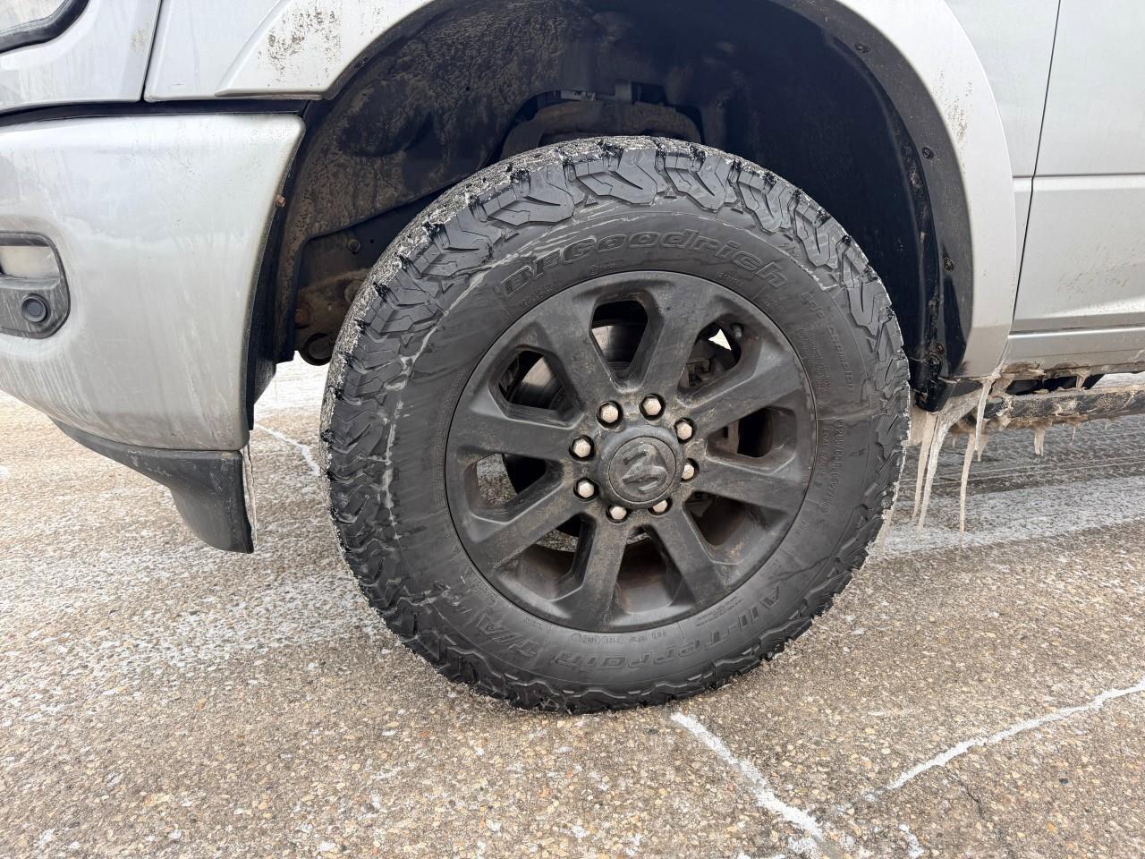 2022 RAM 2500 LaramieLARAMIE, 6.7L DIESEL, MEGA CAB, 4X4, ALLOYS Photo