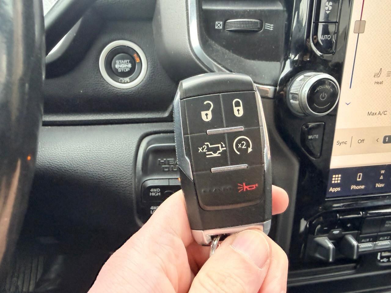 2022 RAM 2500 LaramieLARAMIE, 6.7L DIESEL, MEGA CAB, 4X4, ALLOYS Photo