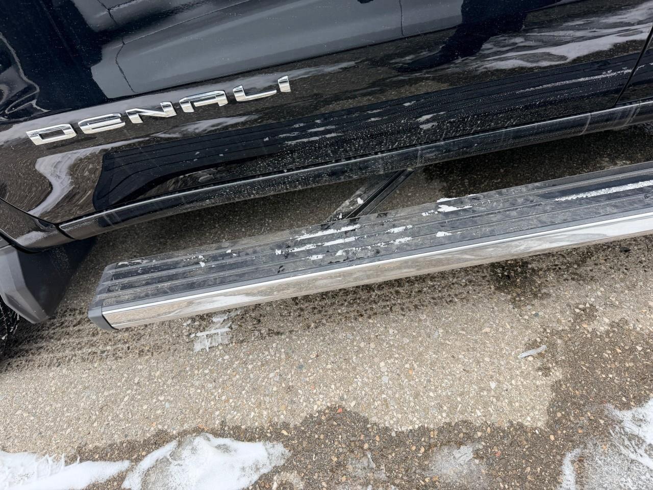 2025 GMC Sierra 1500 DenaliDENALI, 4X4, 3.0L DIESEL, ALLOYS, LEATHER, 1 Photo