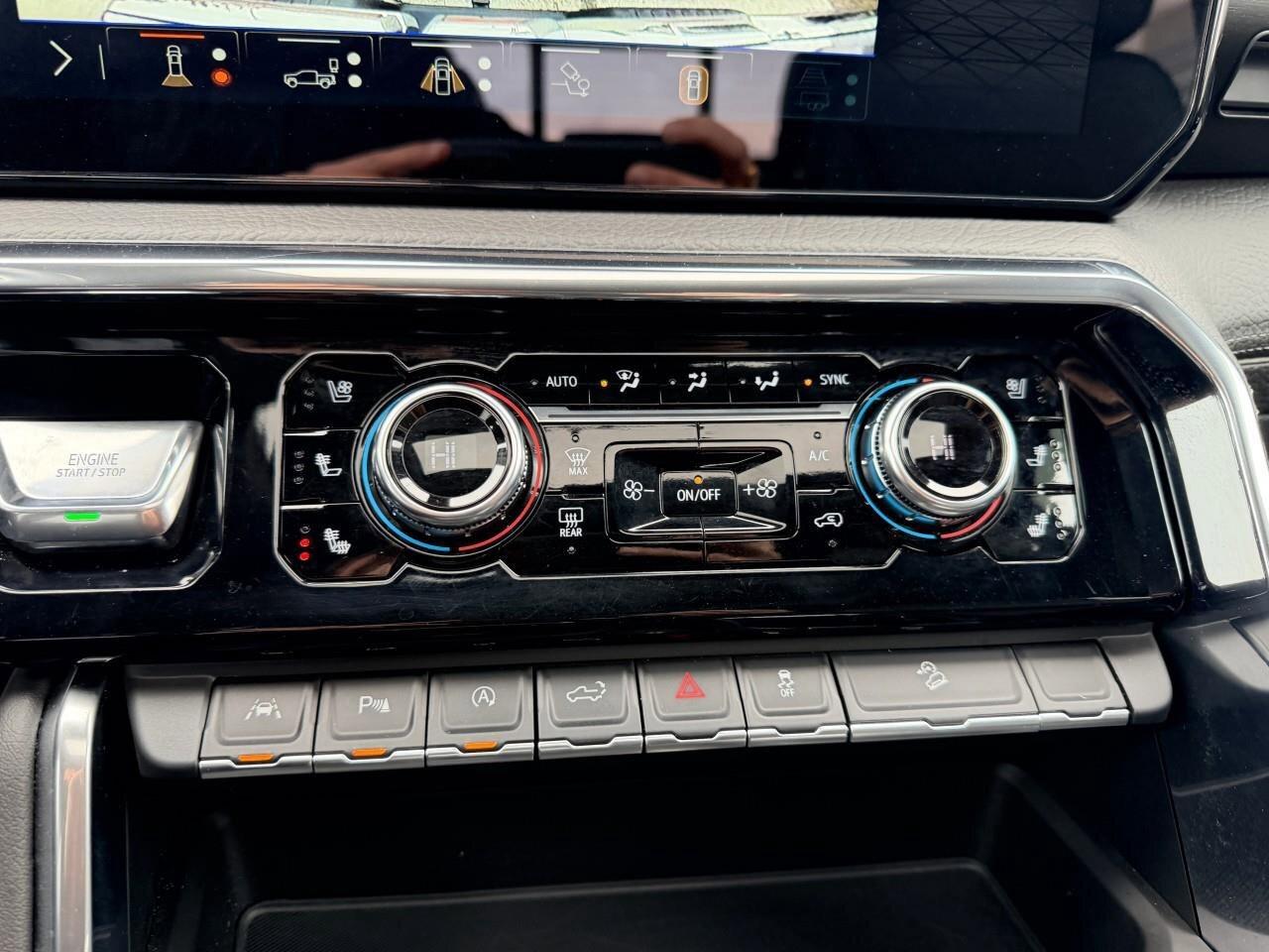 2025 GMC Sierra 1500 DenaliDENALI, 4X4, 3.0L DIESEL, ALLOYS, LEATHER, 1 Photo